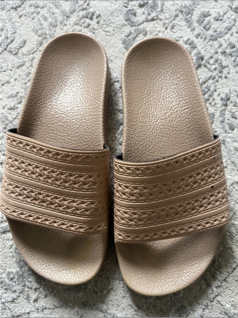 ADIDAS SLIDES - Picture 2 of 5